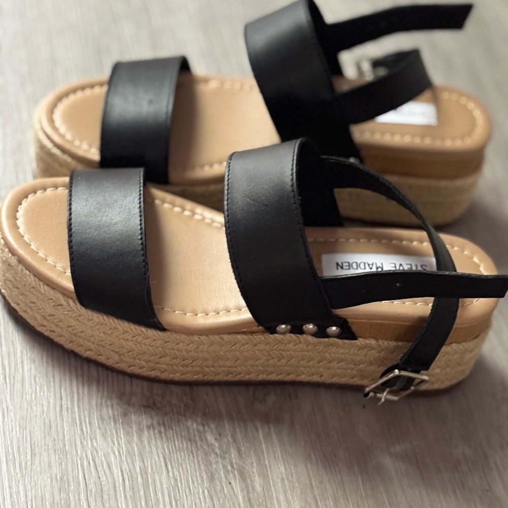 Steve Madden Black and Tan Espadrille Sandals